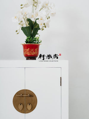 minimalist white lacquer sideboard