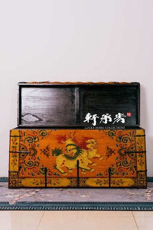 hand drawn trunk table in motifs of Tibetan snow lions